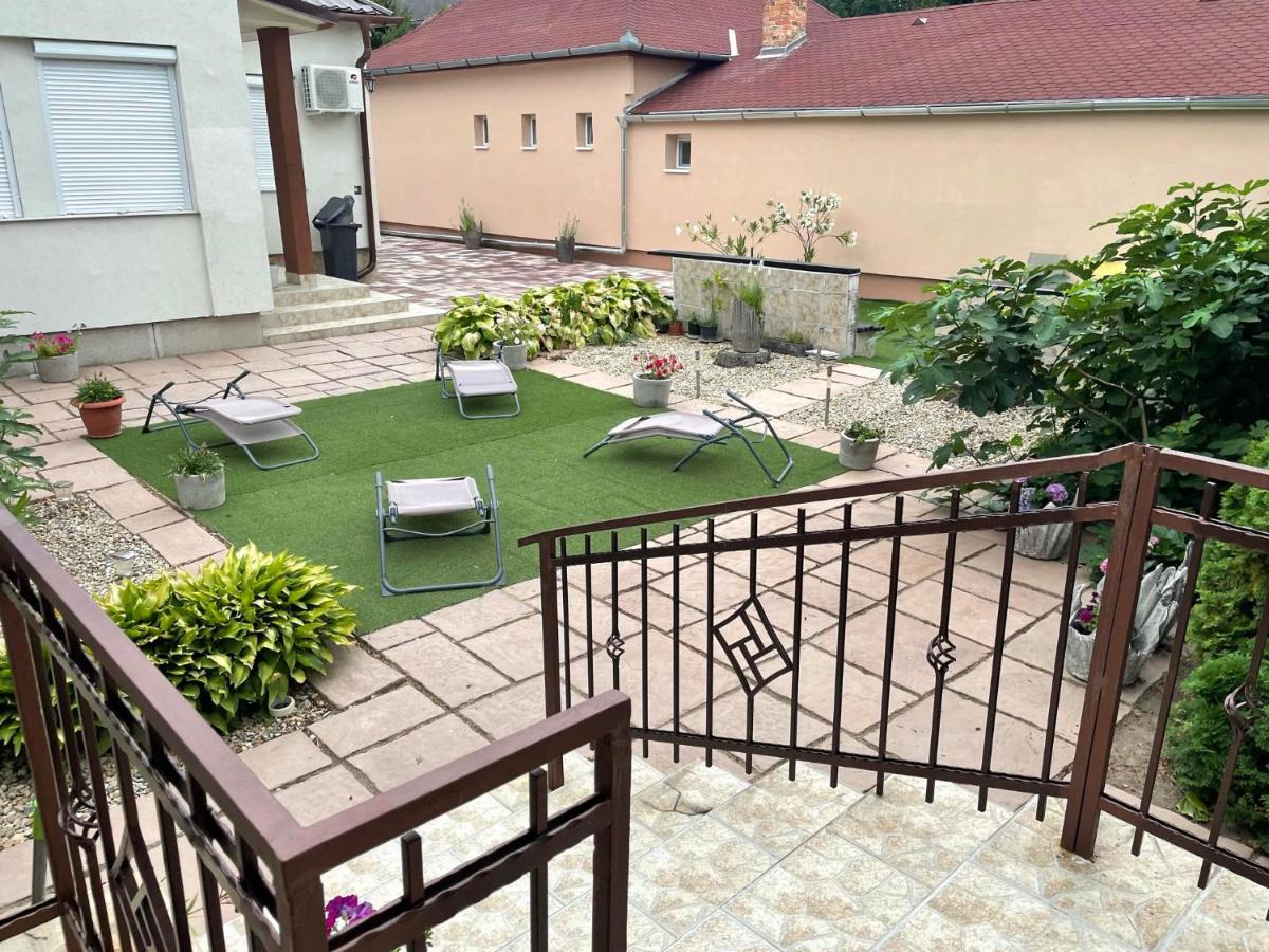 Adam Apartman Hajdúszoboszló Kültér fotó