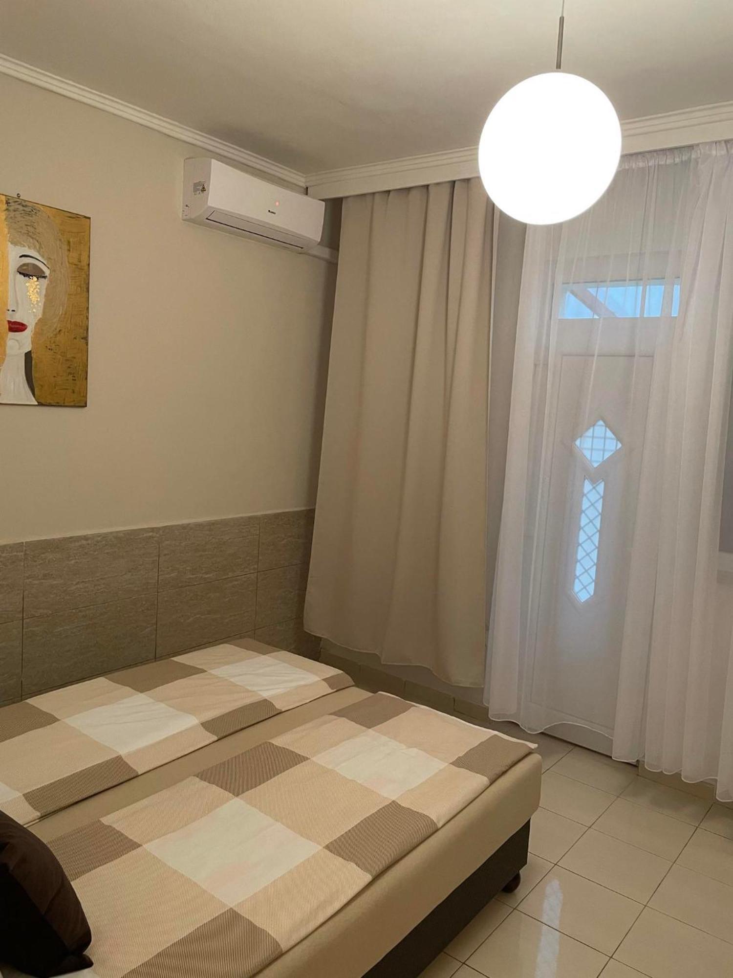 Adam Apartman Hajdúszoboszló Kültér fotó