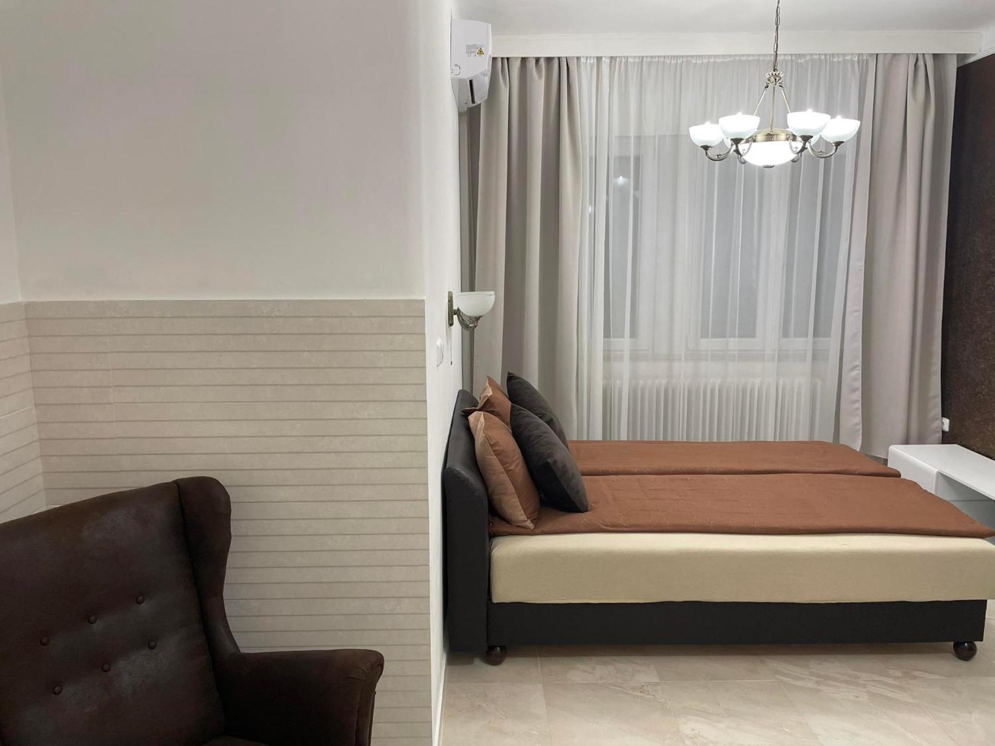 Adam Apartman Hajdúszoboszló Kültér fotó